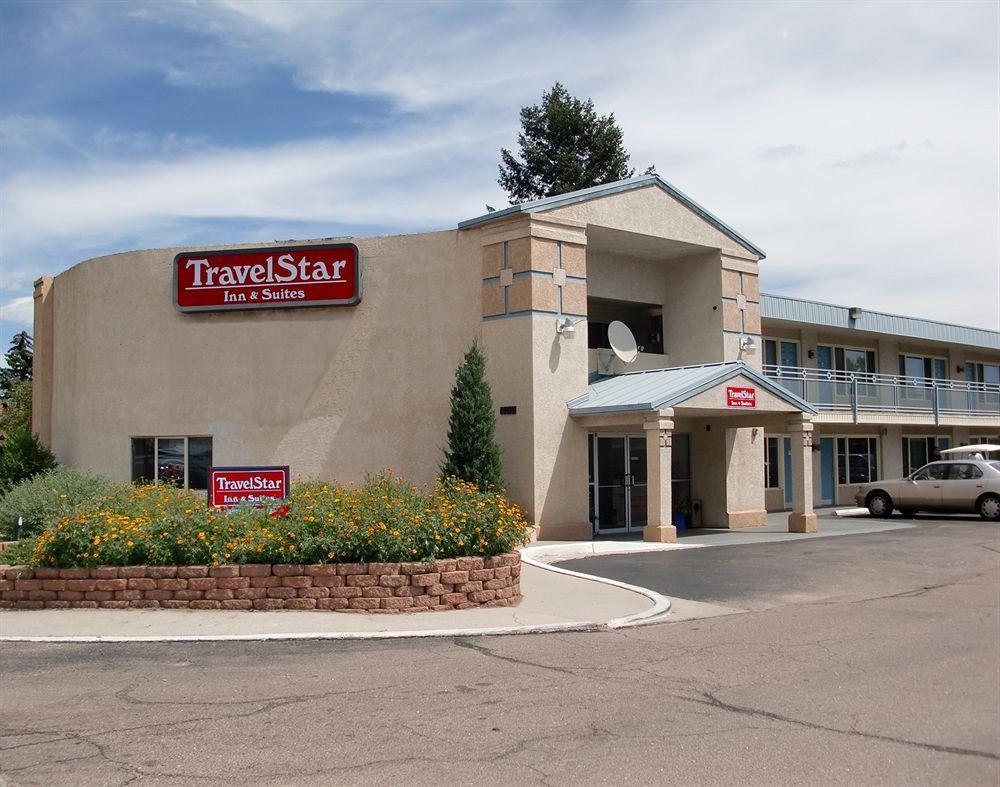 Travelstar Inn & Suites Колорадо-Спрингс Экстерьер фото